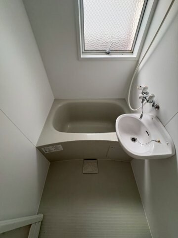 物件内観写真18　(日々の暮らしに欠かせないお風呂です)