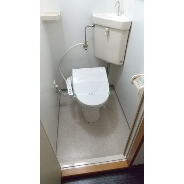 トイレ(清潔感のあるトイレです)