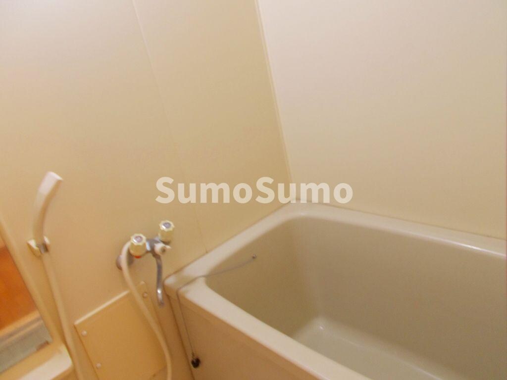 物件内観写真7　(落ち着いた空間のお風呂です)