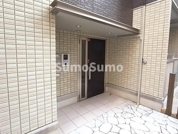 エントランス(建物の内部です)