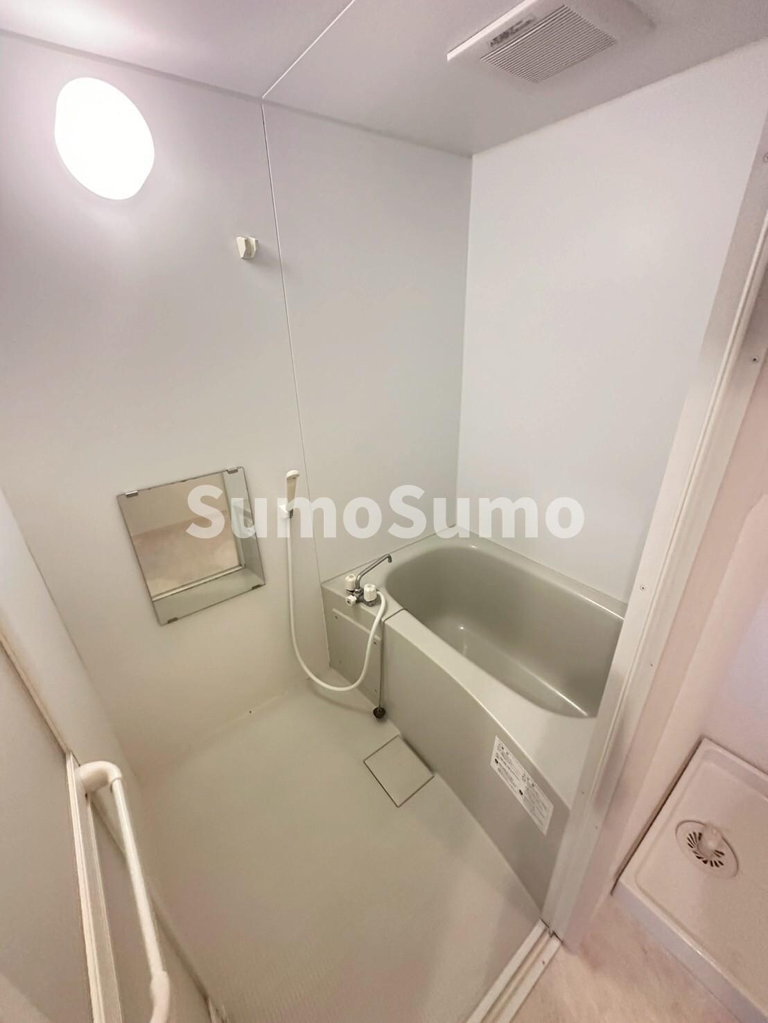 物件内観写真7　(日々の暮らしに欠かせないお風呂です)