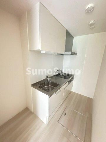 物件内観写真6　(コンパクトなキッチンで掃除もラクラク)