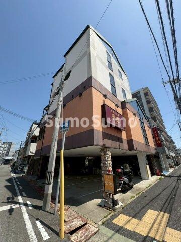 中里ビルの物件外観写真