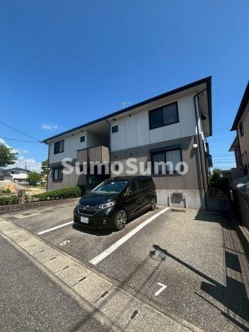 物件外観写真3　(建物外観を気になさる方へ、見た目の良い物件です)