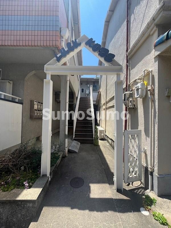 物件外観写真2　(建物外観を気になさる方へ、見た目の良い物件です)