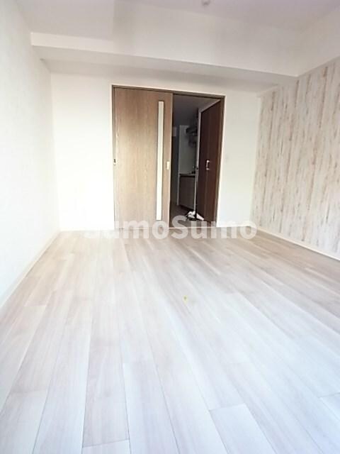 物件内観写真5　(リビングです)