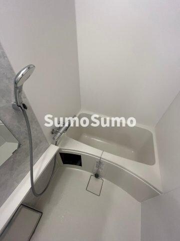 物件内観写真17　(日々の疲れを癒すお風呂付です)