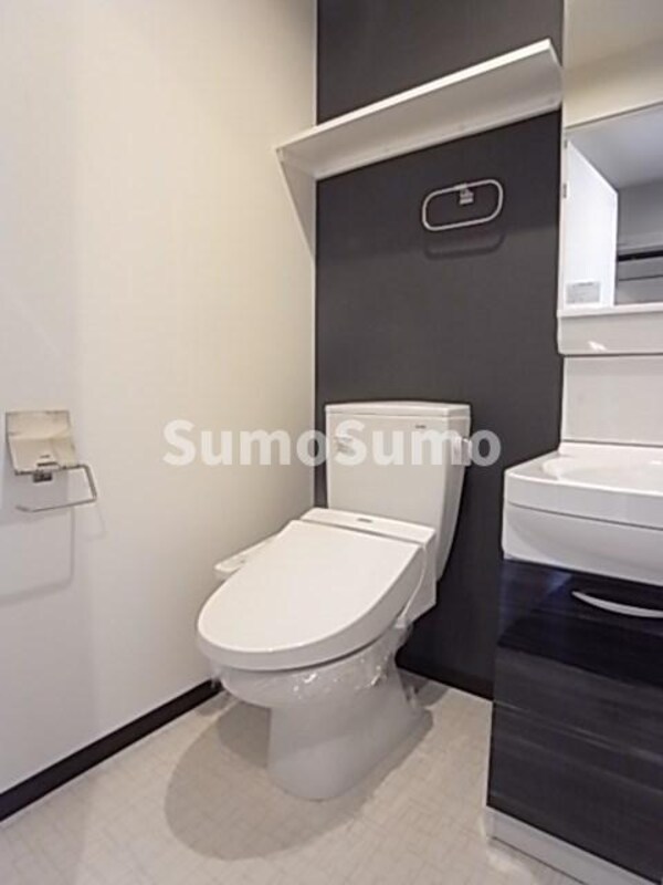 トイレ(シンプルで使いやすいトイレです)