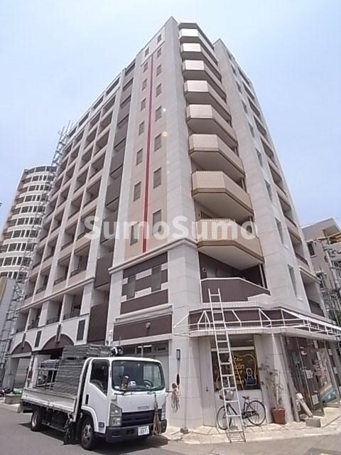 物件外観写真1　(きれいな外観です)