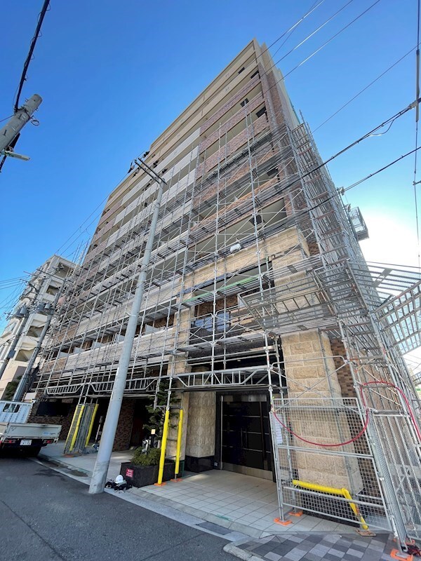 物件外観写真1　(建物外観を気になさる方へ、見た目の良い物件です)