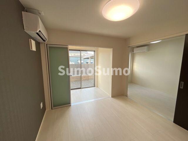 物件内観写真16　(ゆったり過ごせるリビングです)