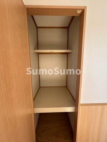 物件内観写真23　(収納があります)