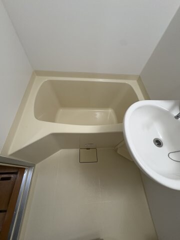 物件内観写真19　(日々の暮らしに欠かせないお風呂です)