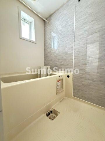 物件内観写真8　(日々の暮らしに欠かせないお風呂です)