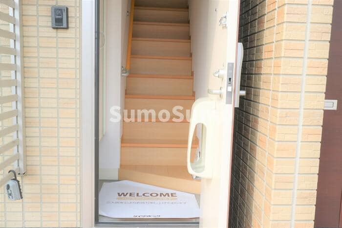 物件外観写真2　(外はこのようになっています)