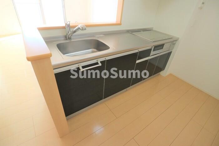 物件内観写真5　(使いやすいキッチンです)