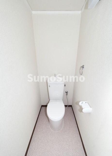 物件内観写真9　(清潔感のあるトイレです)