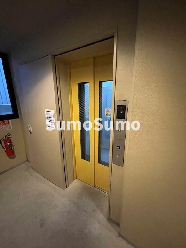 物件外観写真4　(物件の外観です)