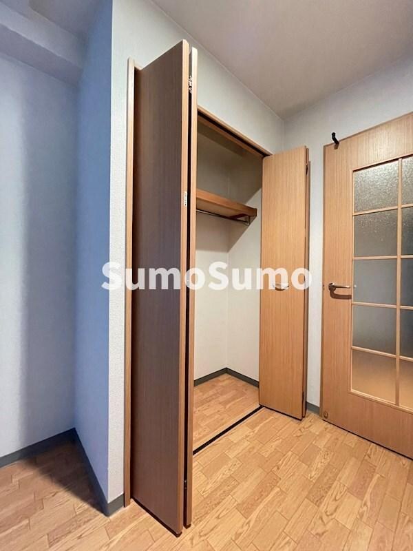 物件内観写真11　(専用の収納スペースです)