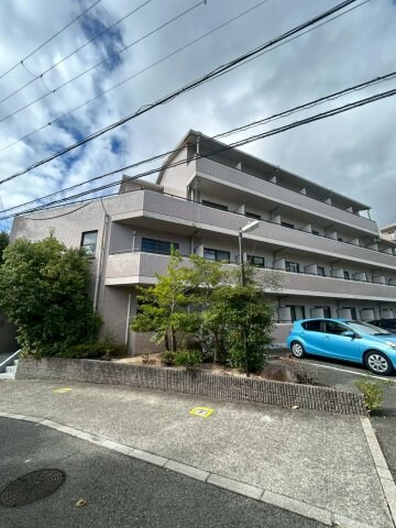 物件外観写真3　(外観パースです)