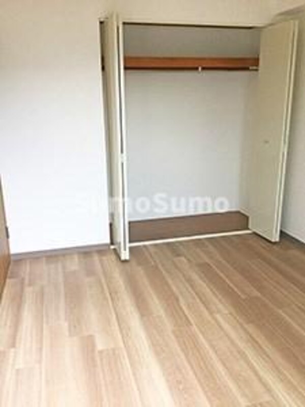 収納(収納のためのスペースです)