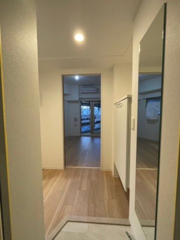 玄関(明るい玄関です)