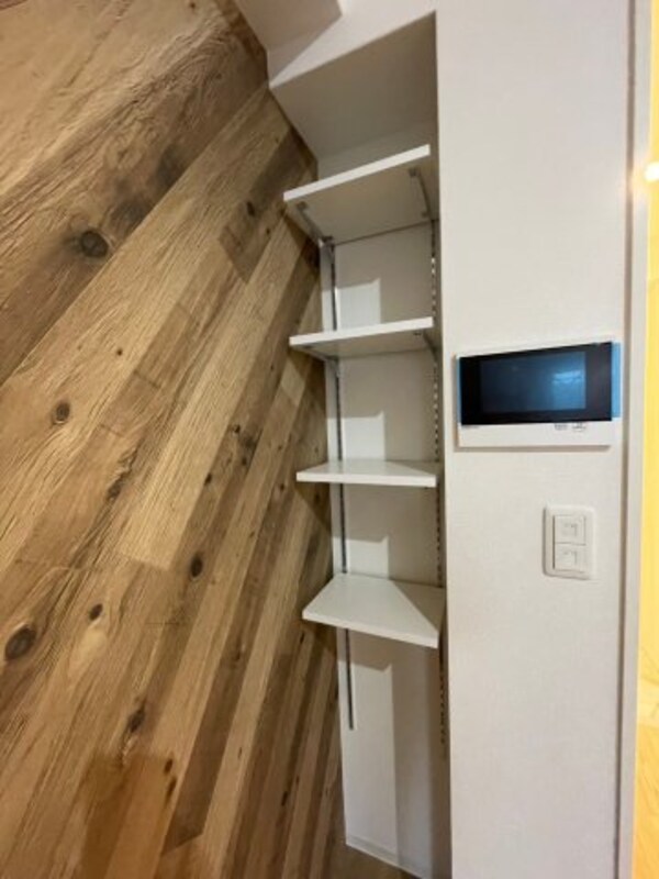 収納(ゆったりとしたリビングです)