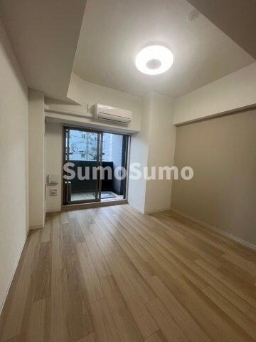 物件内観写真4　(おしゃれなリビングです)