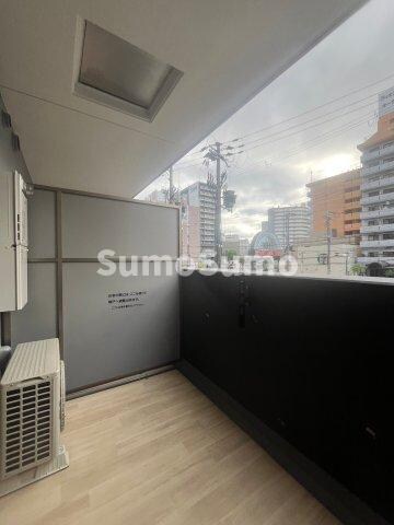 物件内観写真8　(バルコニーがあります)