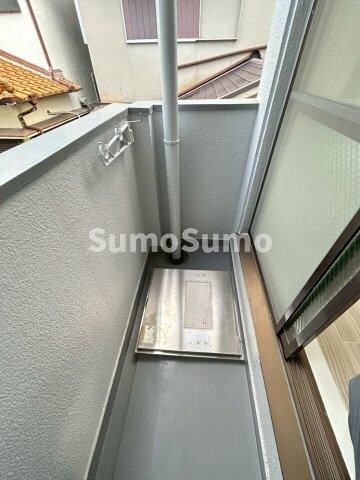 物件内観写真10　(バルコニーがあります)