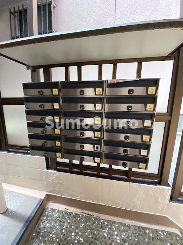 物件外観写真2　(おしゃれな外観です)