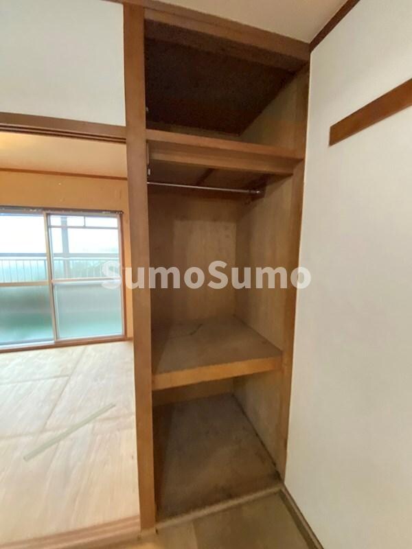 物件内観写真23　(ちょっとした収納スペースも充実しています)