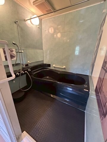 物件内観写真6　(お風呂です)
