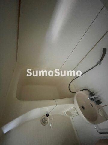 物件内観写真10　(きれいなお風呂です)