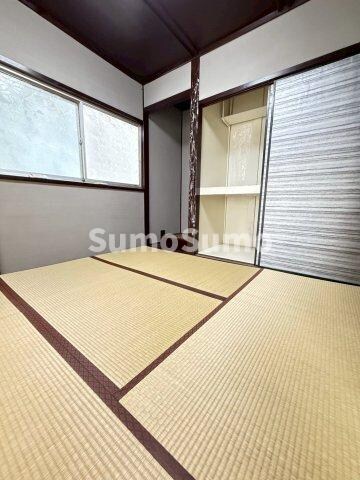 物件内観写真5　(明るい和室です)