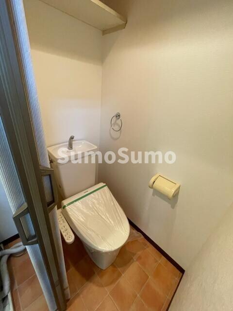 物件内観写真9　(トイレもきれいです)