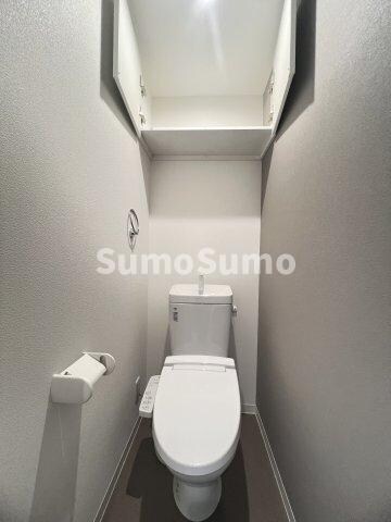 物件内観写真6　(コンパクトで使いやすいトイレです)