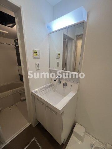 物件内観写真6　(使いやすい洗面所です)