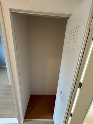 物件内観写真22　(収納のためのスペースです)