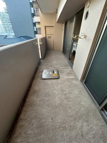 物件内観写真8　(バルコニー付きです)