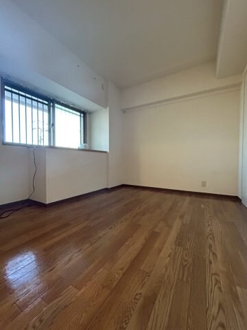 物件内観写真13　(洋室です)