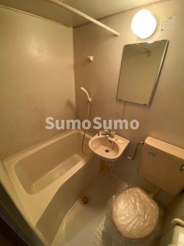 物件内観写真7　(きれいなお風呂です)