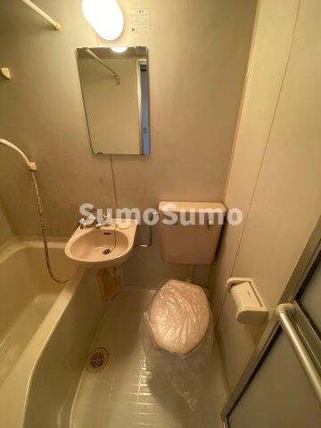 物件内観写真9　(コンパクトで使いやすいトイレです)