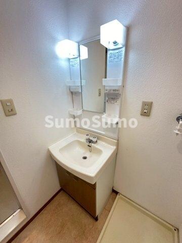 物件内観写真9　(スペースが確保できる洗面所です)