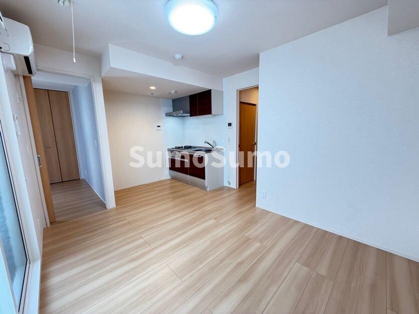 物件内観写真6　(居間です)