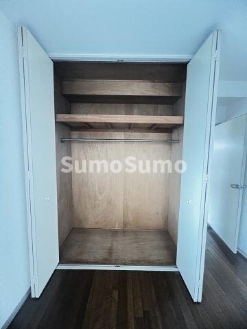 物件内観写真14　(小物を収納するのに便利です)