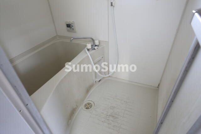 物件内観写真5　(お風呂です)