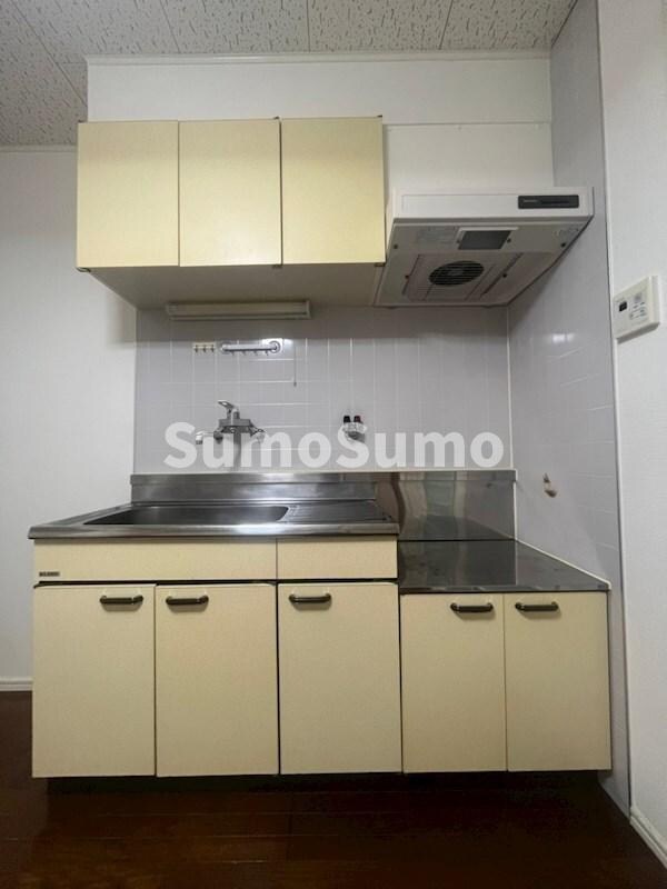 物件内観写真5　(キッチンでお料理をお楽しみください)