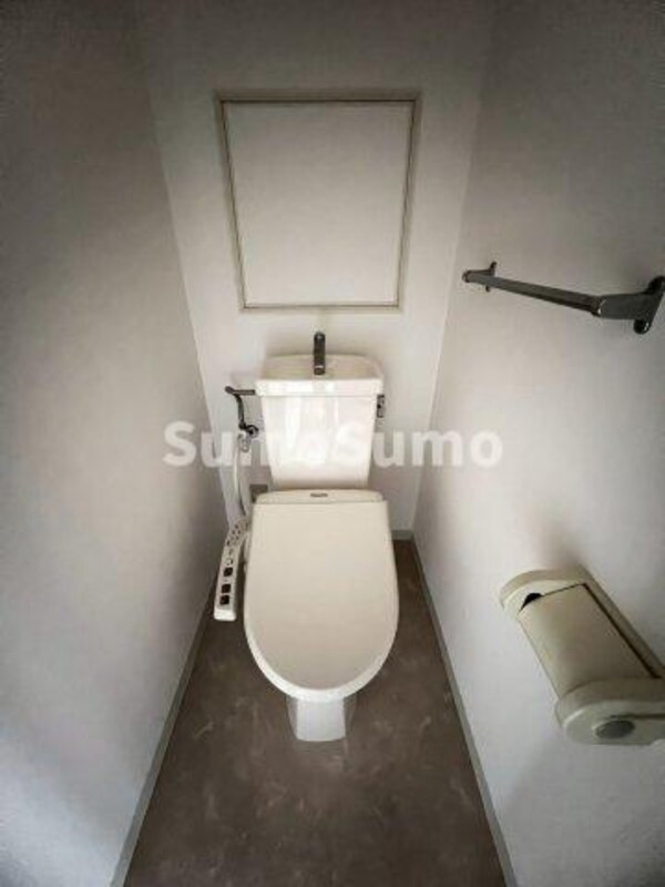 トイレ(清潔感のあるトイレです)