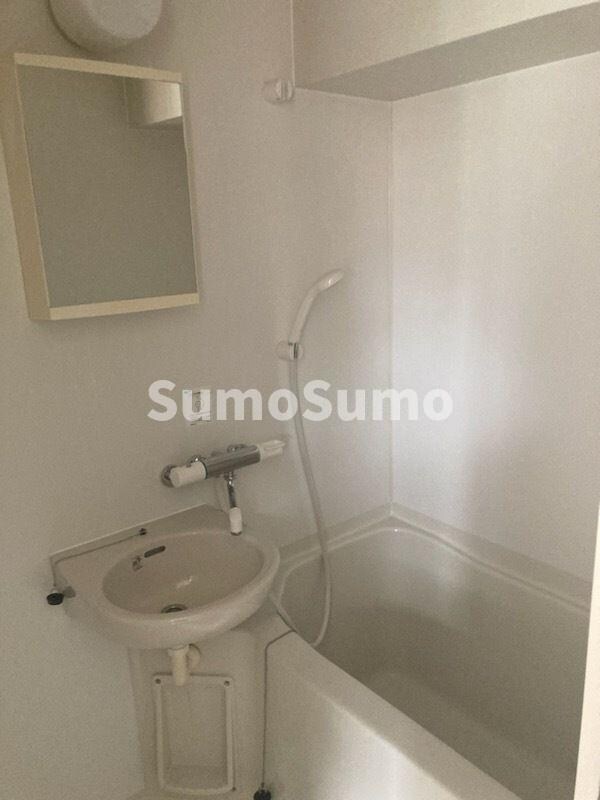 物件内観写真9　(日々の暮らしに欠かせないお風呂です)